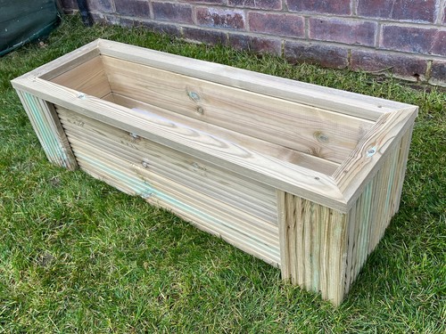 Deluxe wooden planter - deluxe,